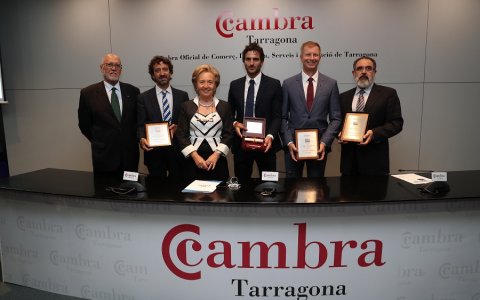 Els representants de les tres empreses guardonades. FOTO: CEDIDA.